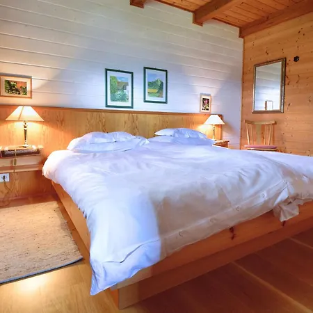 Ferienhaeuser Wurian *