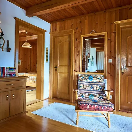 Ferienhaeuser Wurian * ヘルマゴル